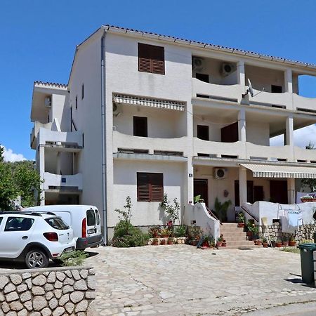 Apartments By The Sea Mandre, Pag - 3084 Kolan Bagian luar foto