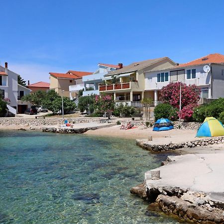 Apartments By The Sea Mandre, Pag - 3084 Kolan Bagian luar foto