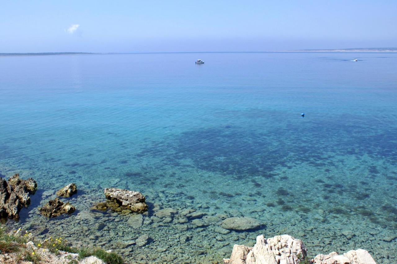 Apartments By The Sea Mandre, Pag - 3084 Kolan Bagian luar foto