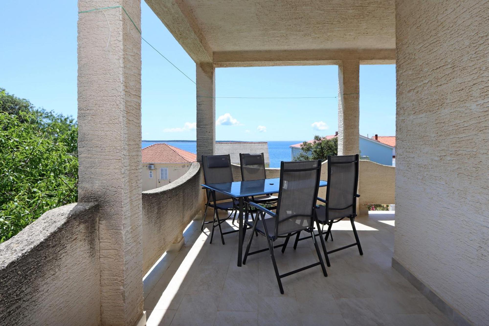 Apartments By The Sea Mandre, Pag - 3084 Kolan Bagian luar foto