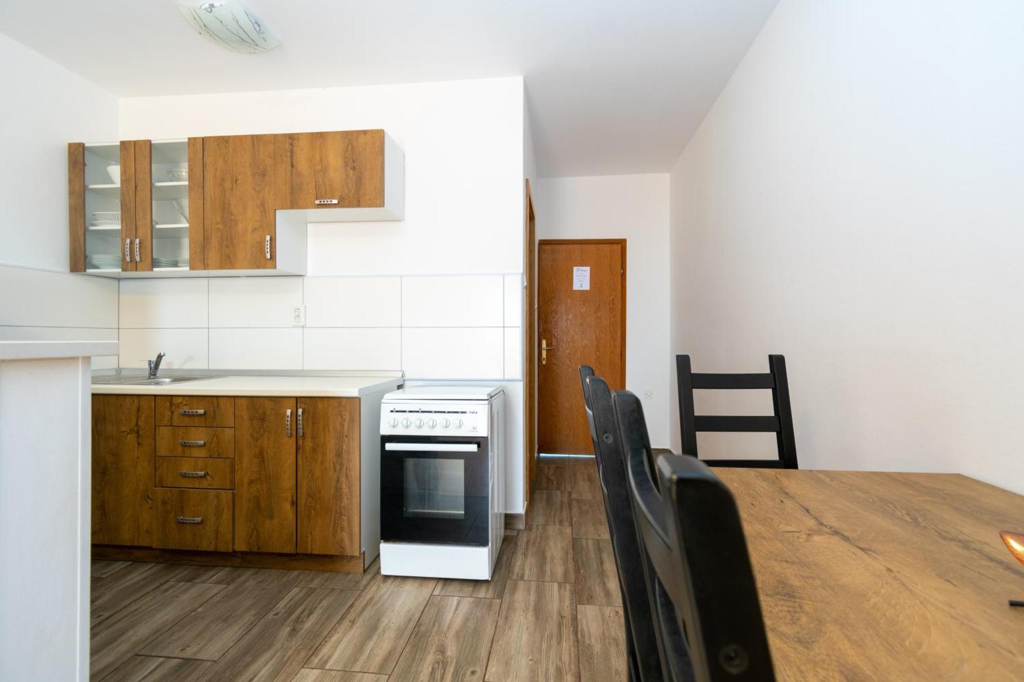 Apartments By The Sea Mandre, Pag - 3084 Kolan Ruang foto